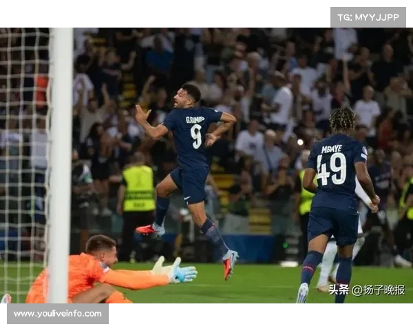 巴黎圣日耳曼球员亮相电影节 文化交流再度升温 巴黎圣日耳曼球员亮相电影节 文化交流再度升温